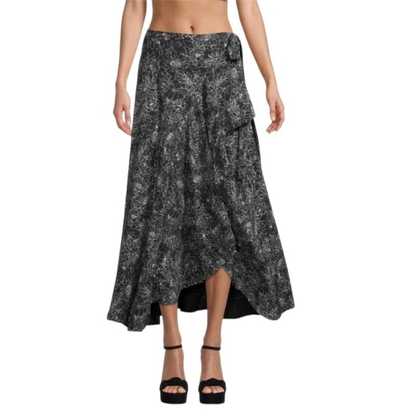 AMUR Dresses & Skirts - Amur Knox Wrap Floral Skirt Ruffle Black White